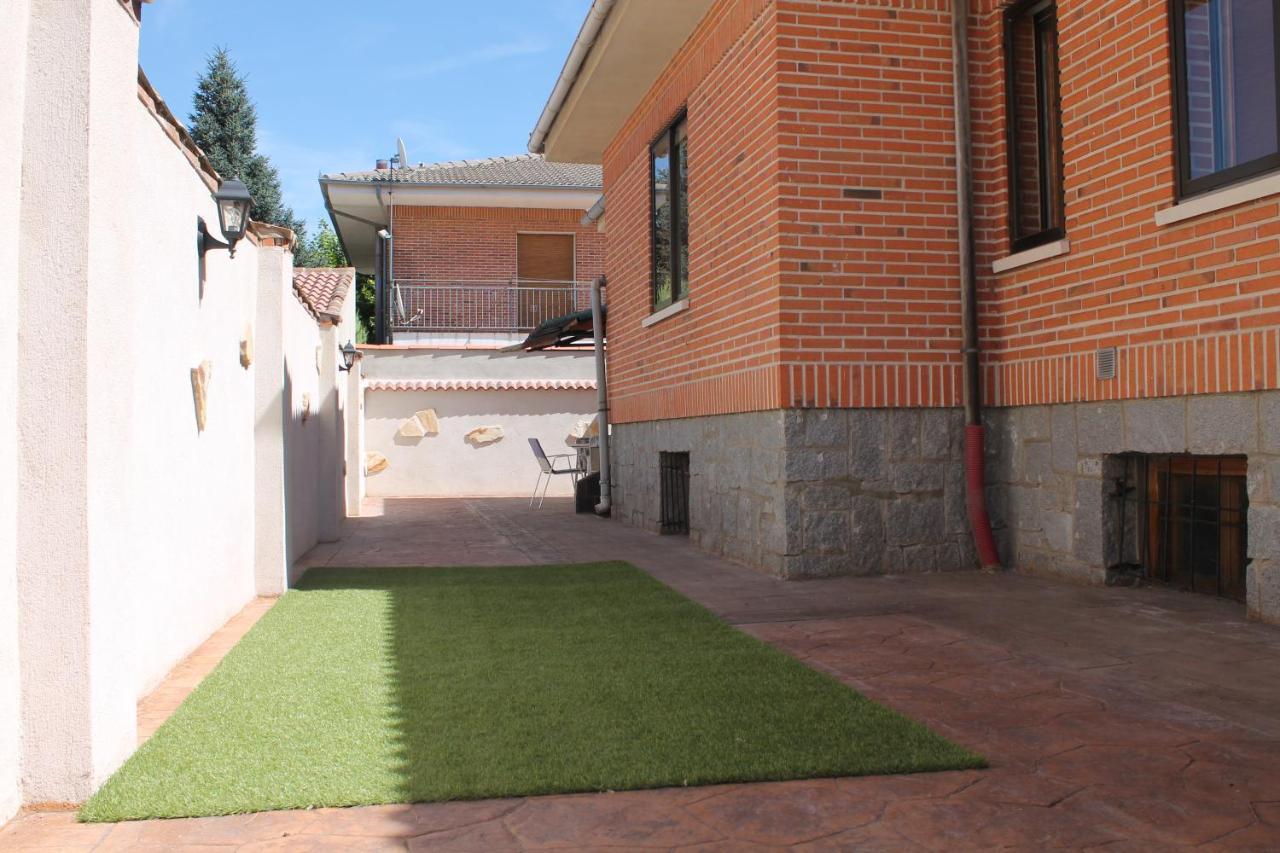 Aire De Pinares Villa Coca Exterior photo