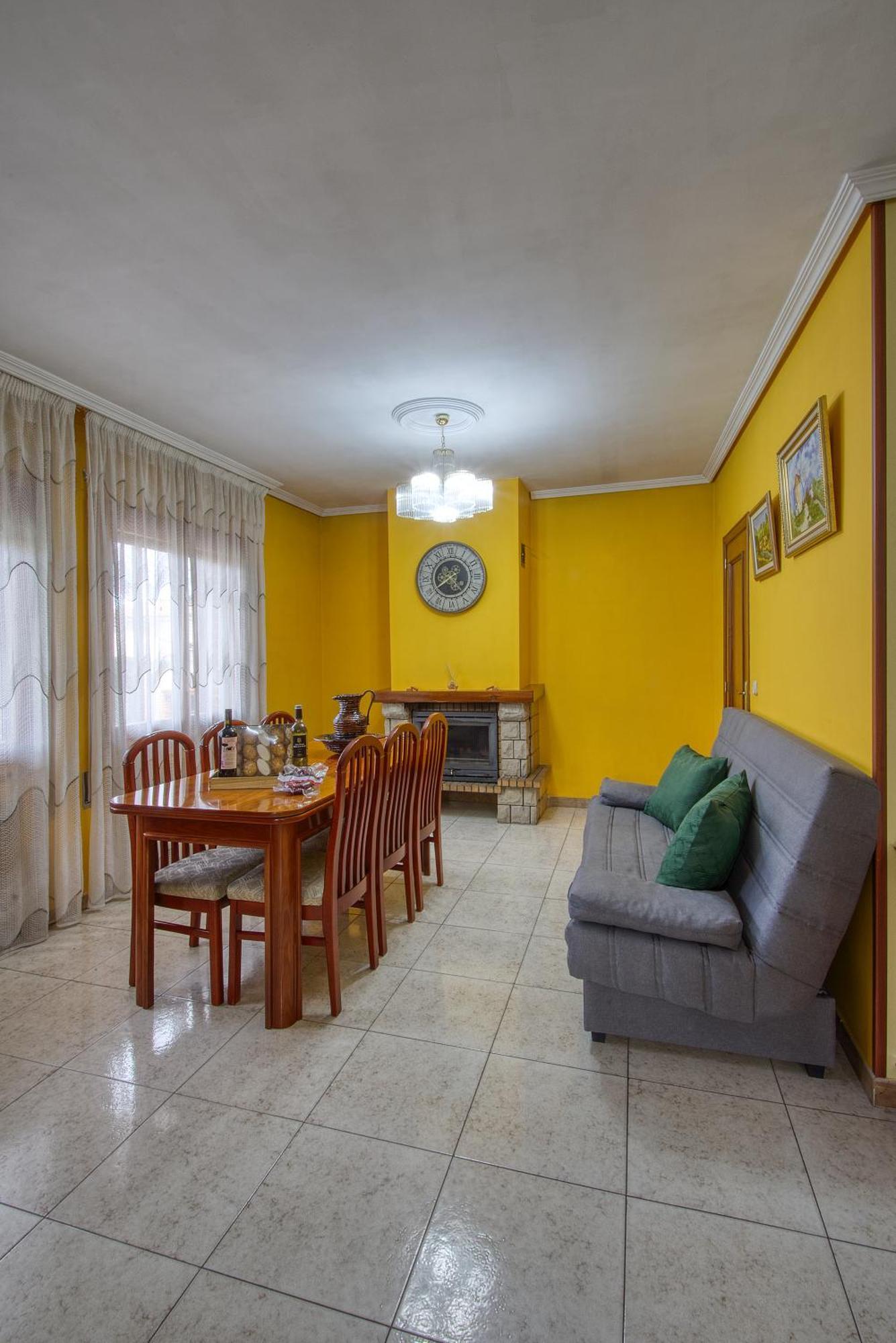 Aire De Pinares Villa Coca Exterior photo